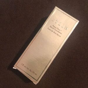 Stila aqua glow serum foundation